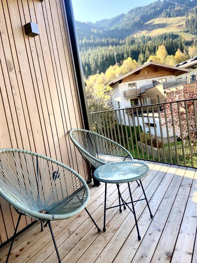 Bergzeit Appartements Saalbach-Hinterglemm Bagian luar foto